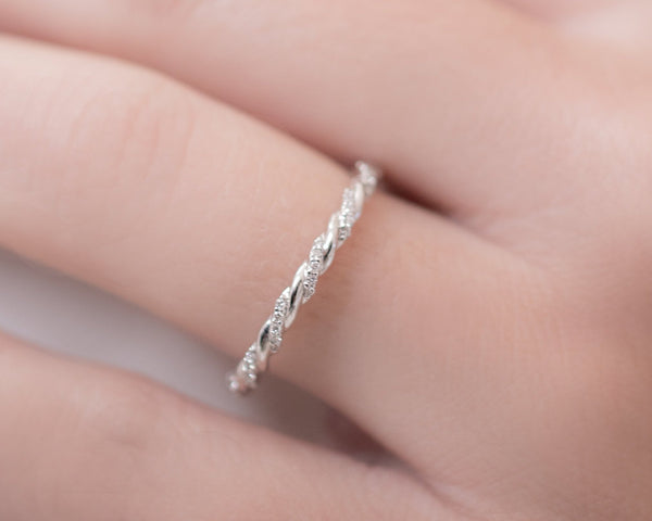 Diamond Twist Ring